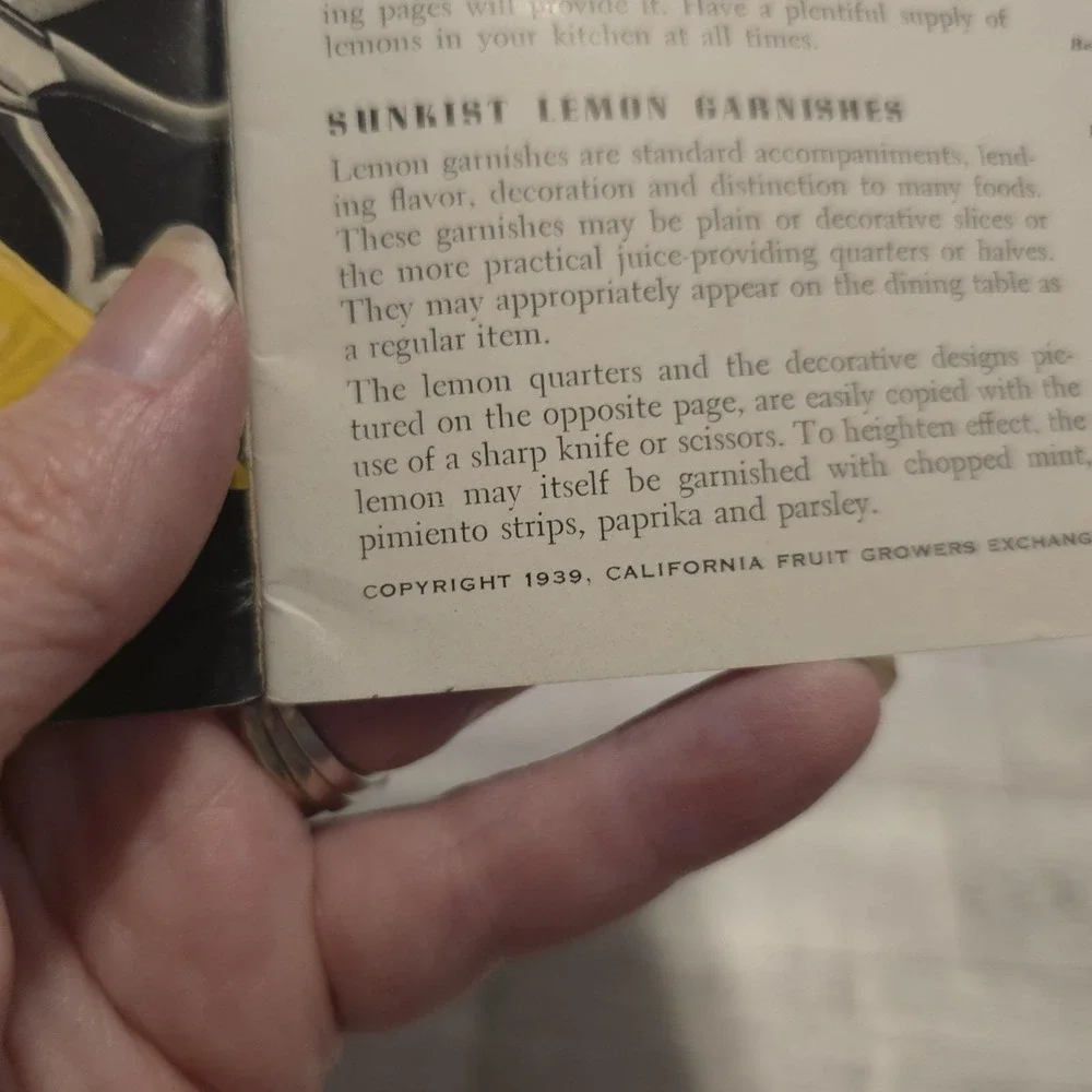 Vintage 1930's - 40's Lemon Recipe Book Sunkist 